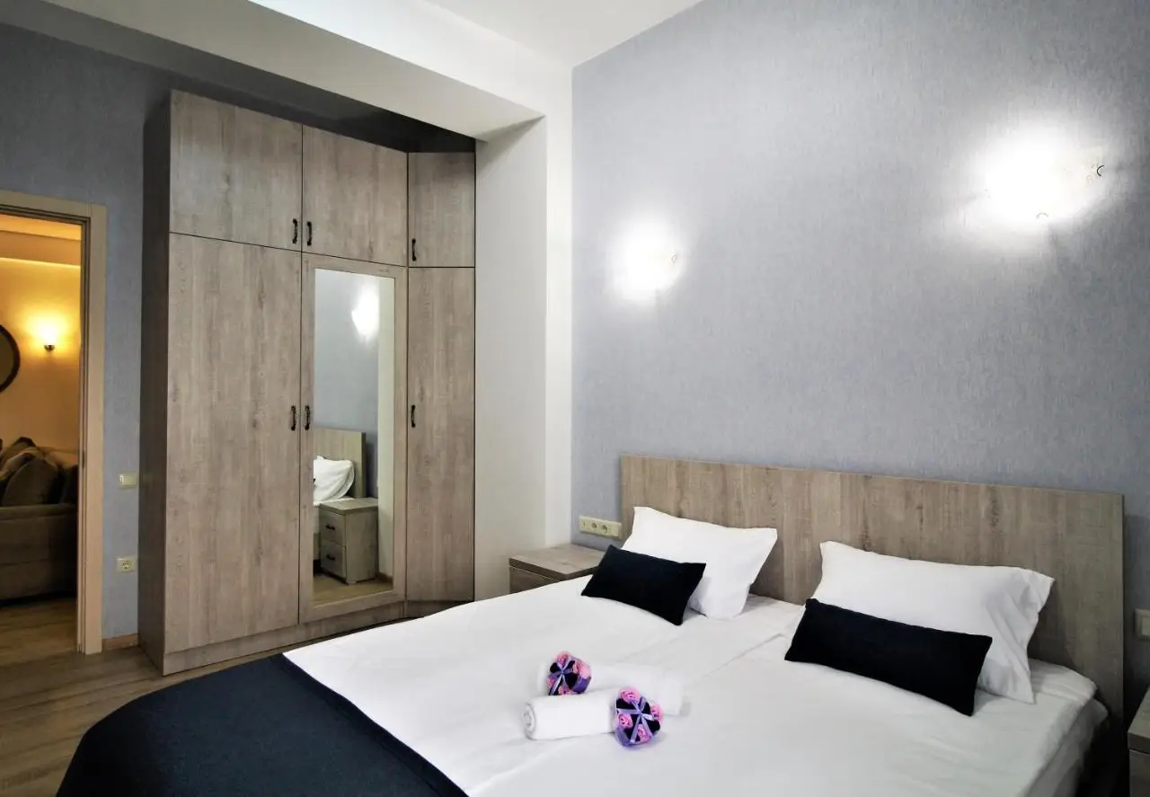 Heart of Tbilisi - modern 3 bedroom apartment