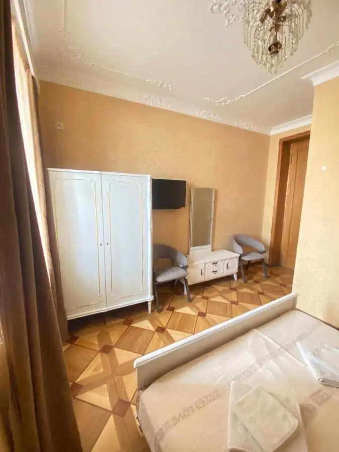 K&N Guesthouse