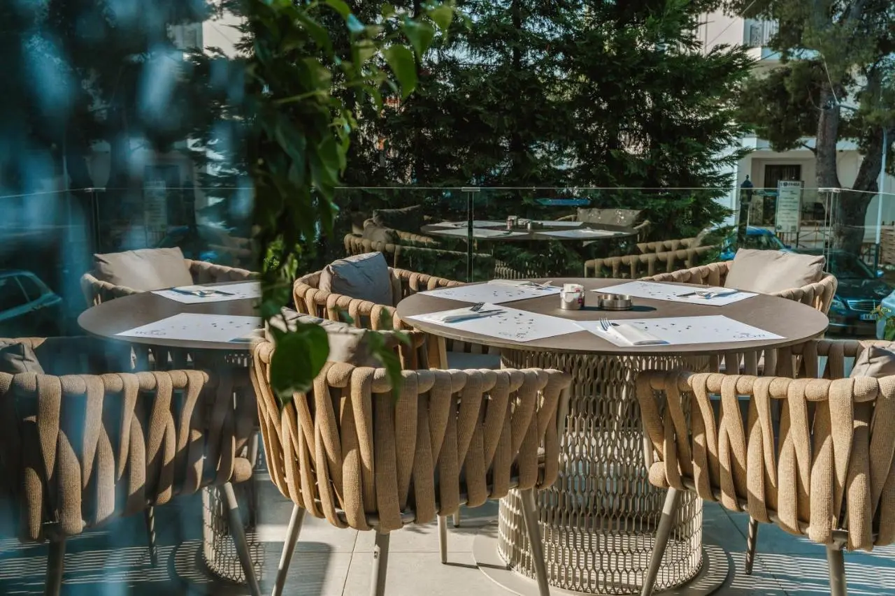 Glow Boutique Hotel & Suites