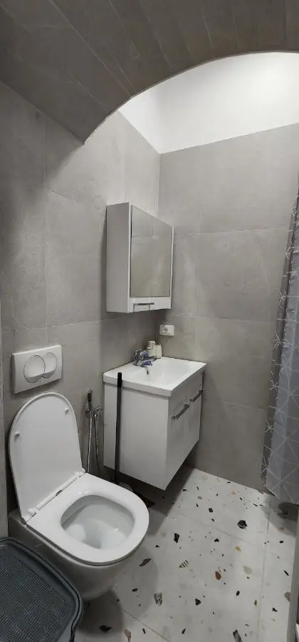 Like Home Apartment Shallvaret City Centre