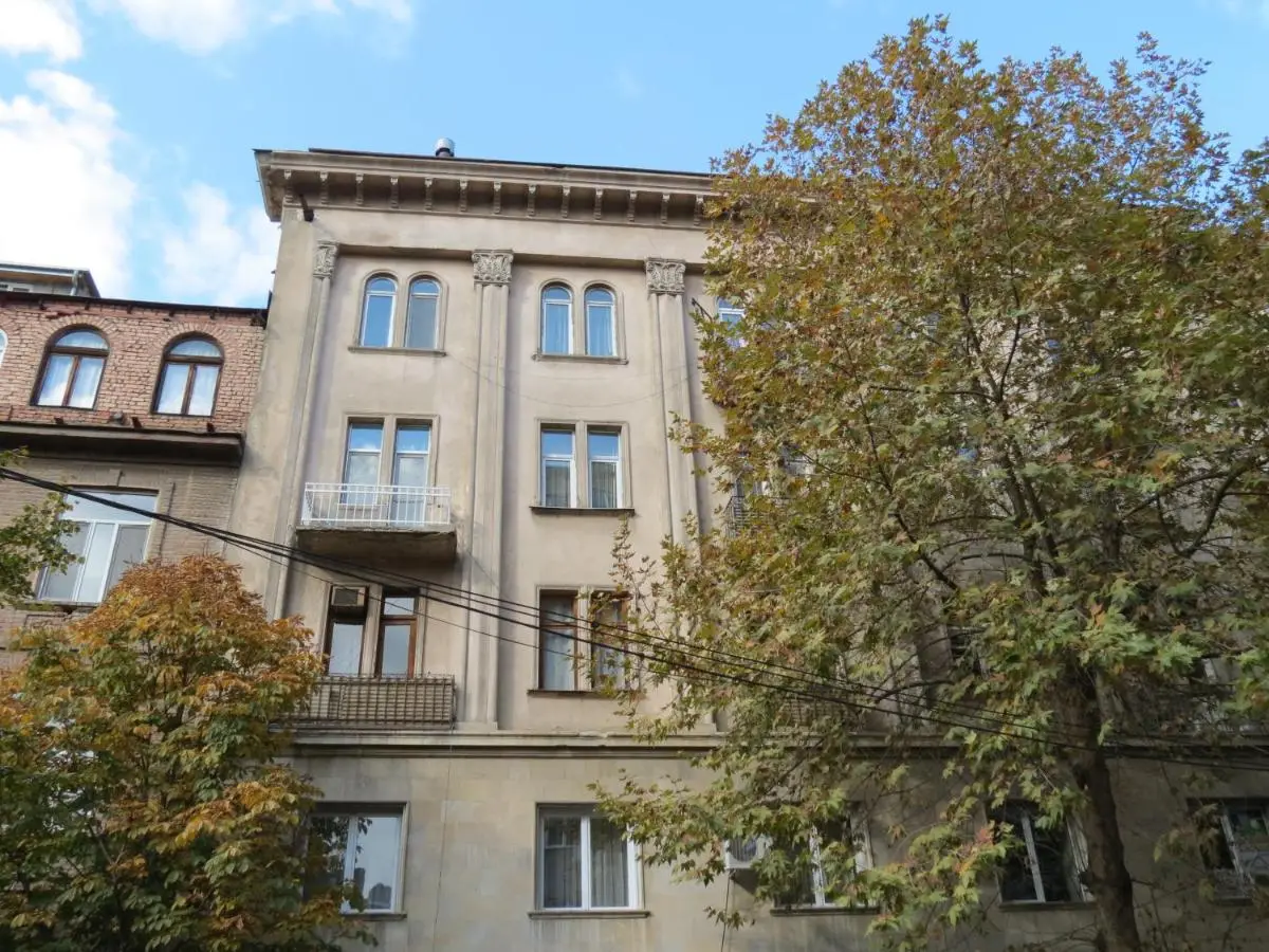 Three Rooms Apartment