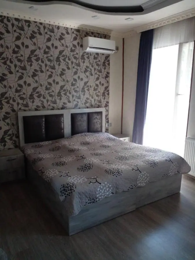 Guest house UTA