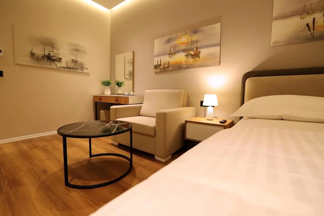 Theatro Hotel Apartaments Tirana