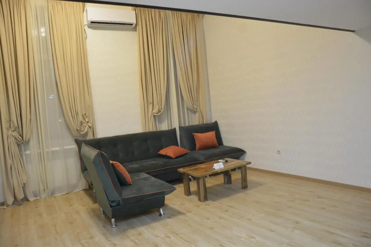 Tovstonogovi Street Apartment