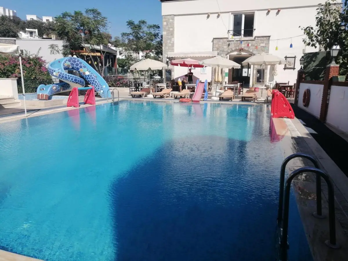 GTH GLORİA GÜMBET HOTEL