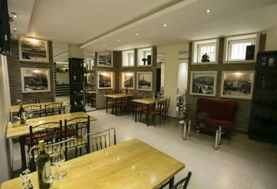 Tbiliseli Inn