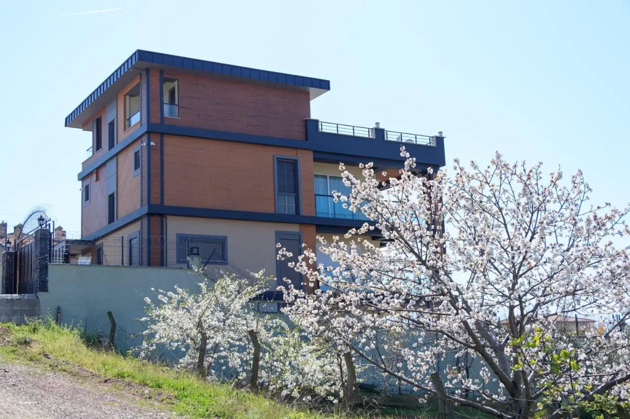 Comfort 4 Bedroom Terrace Villa Yalova sea view