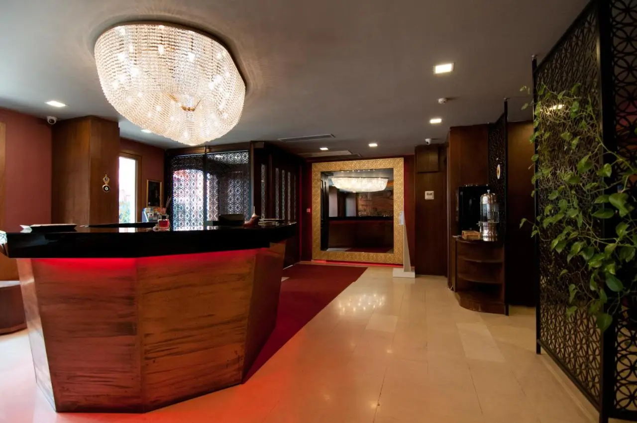 Ferman Hotel Old City -Special Category
