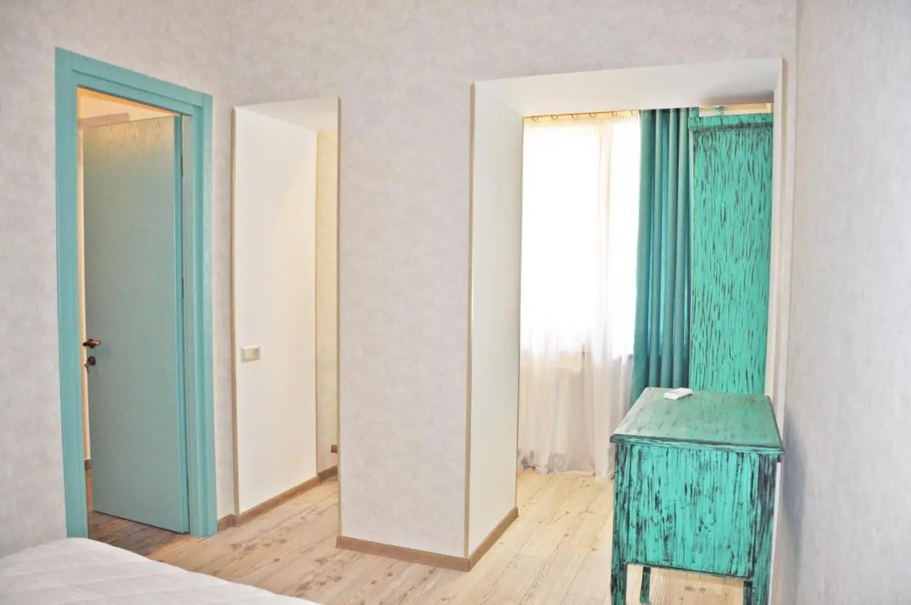 Comfortable Flat in Central Tbilisi