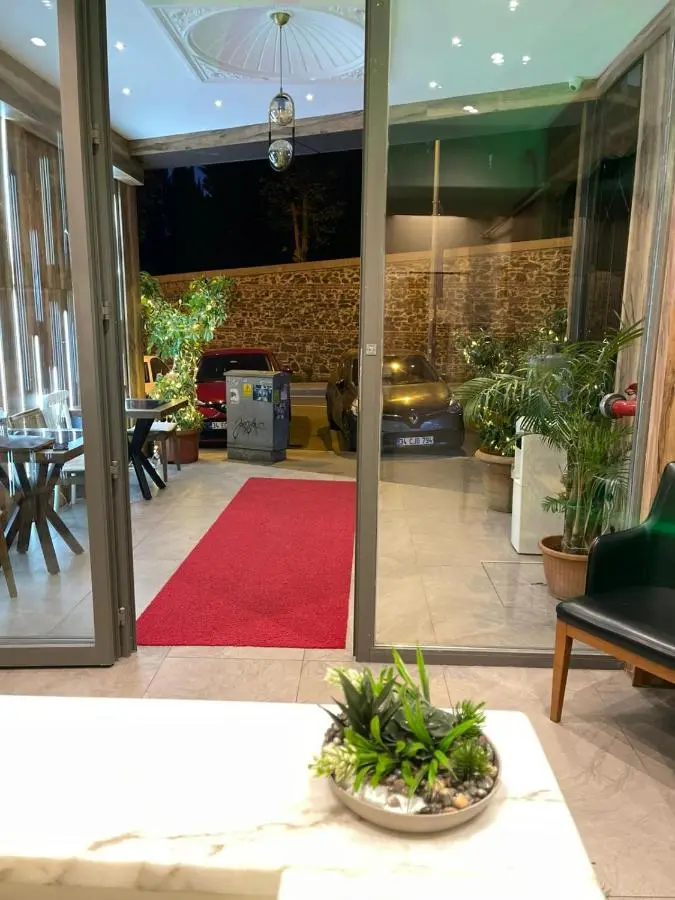 Aymira Suite Hotel