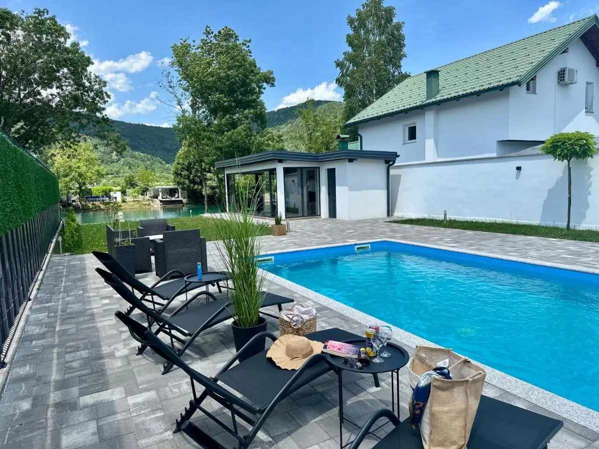 Unavis Residence