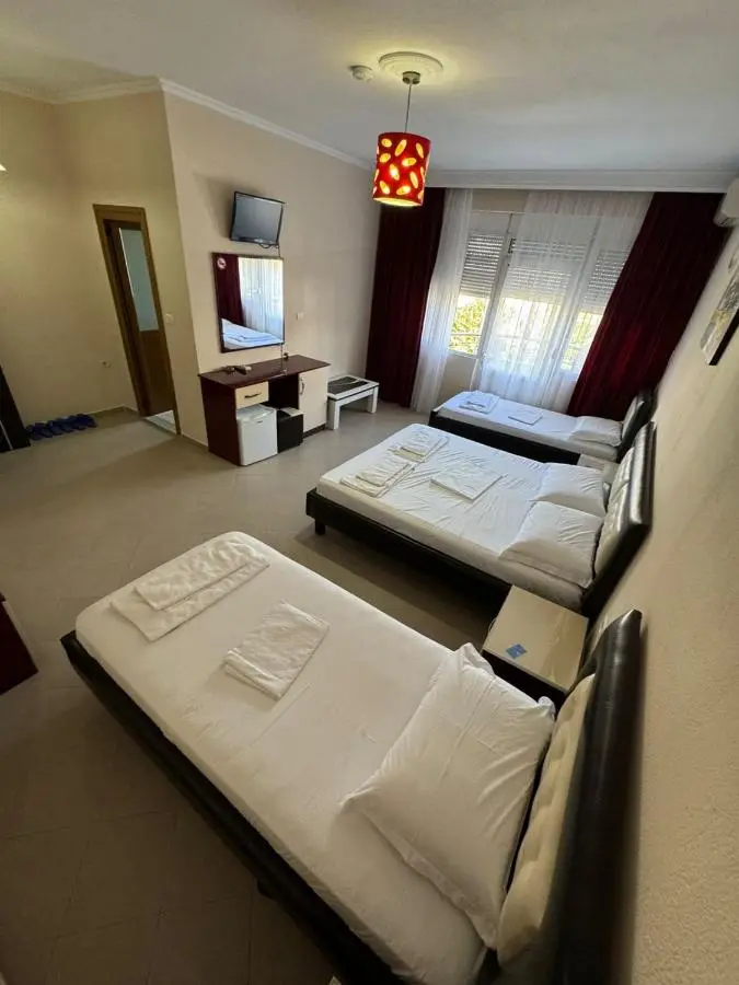Hotel Freskia