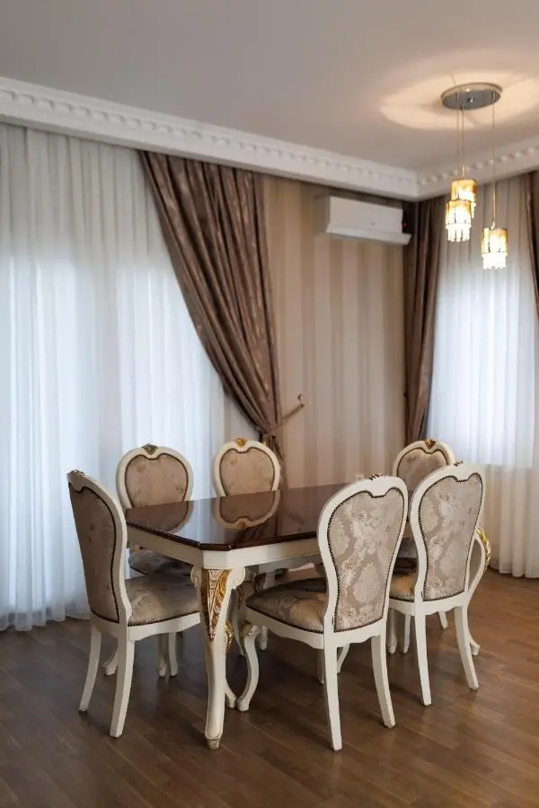 Ayan Palace Hotel