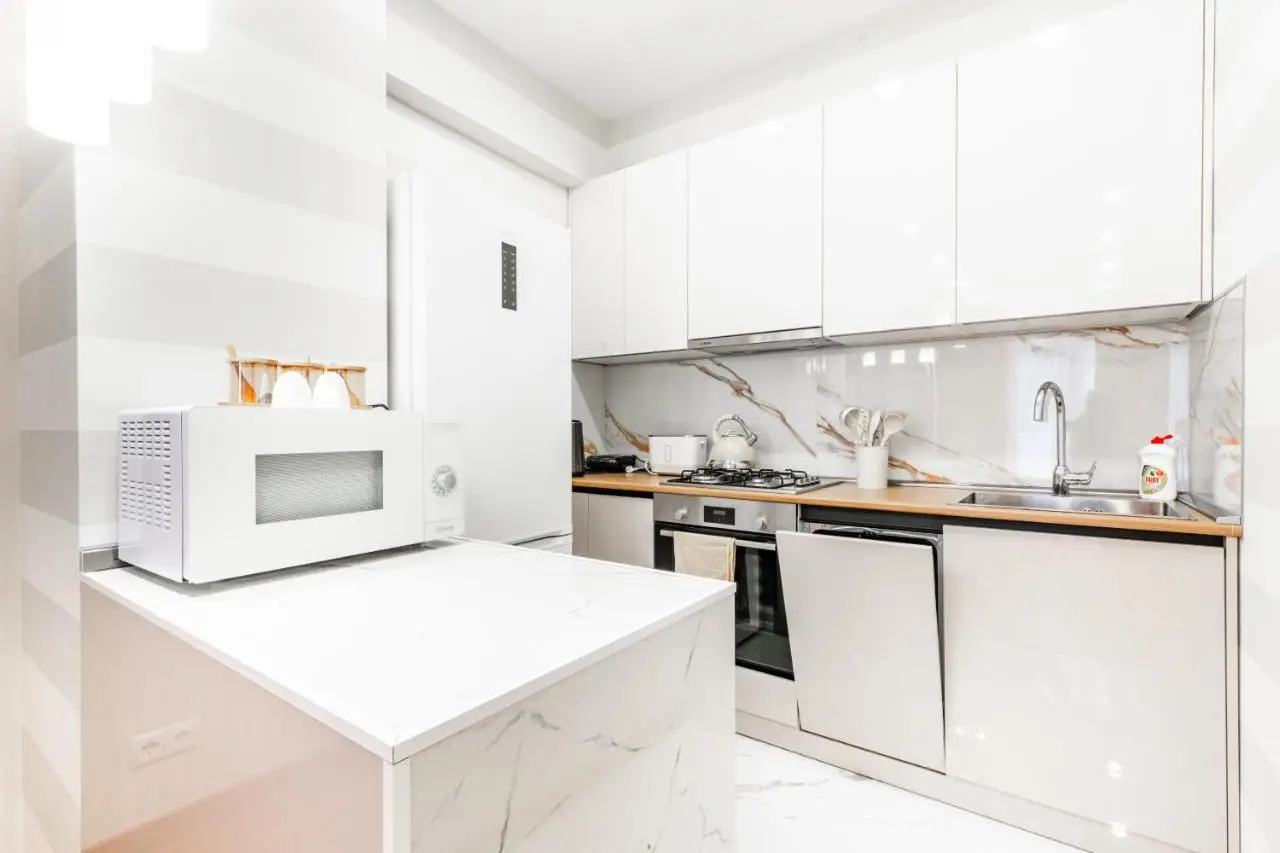 Luxury Sweet Home 4 at Freedom Square