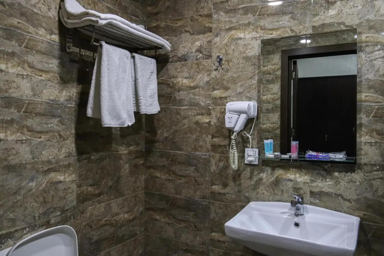 Kristal Inn Hotel