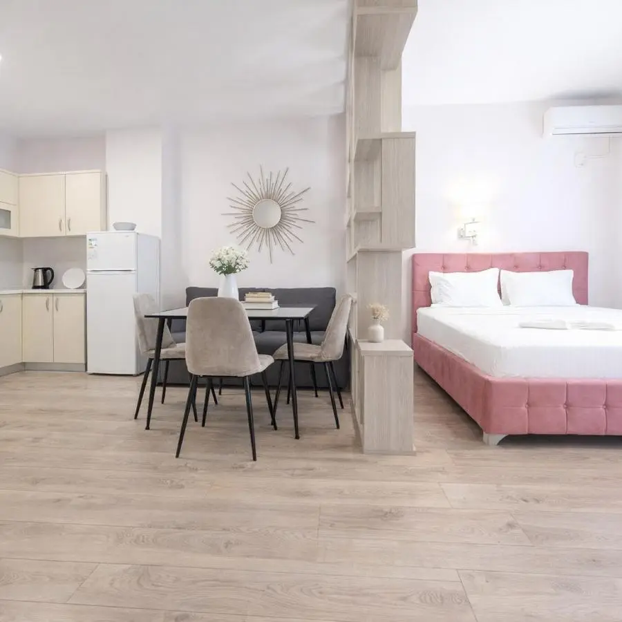 Eni`s Apartments