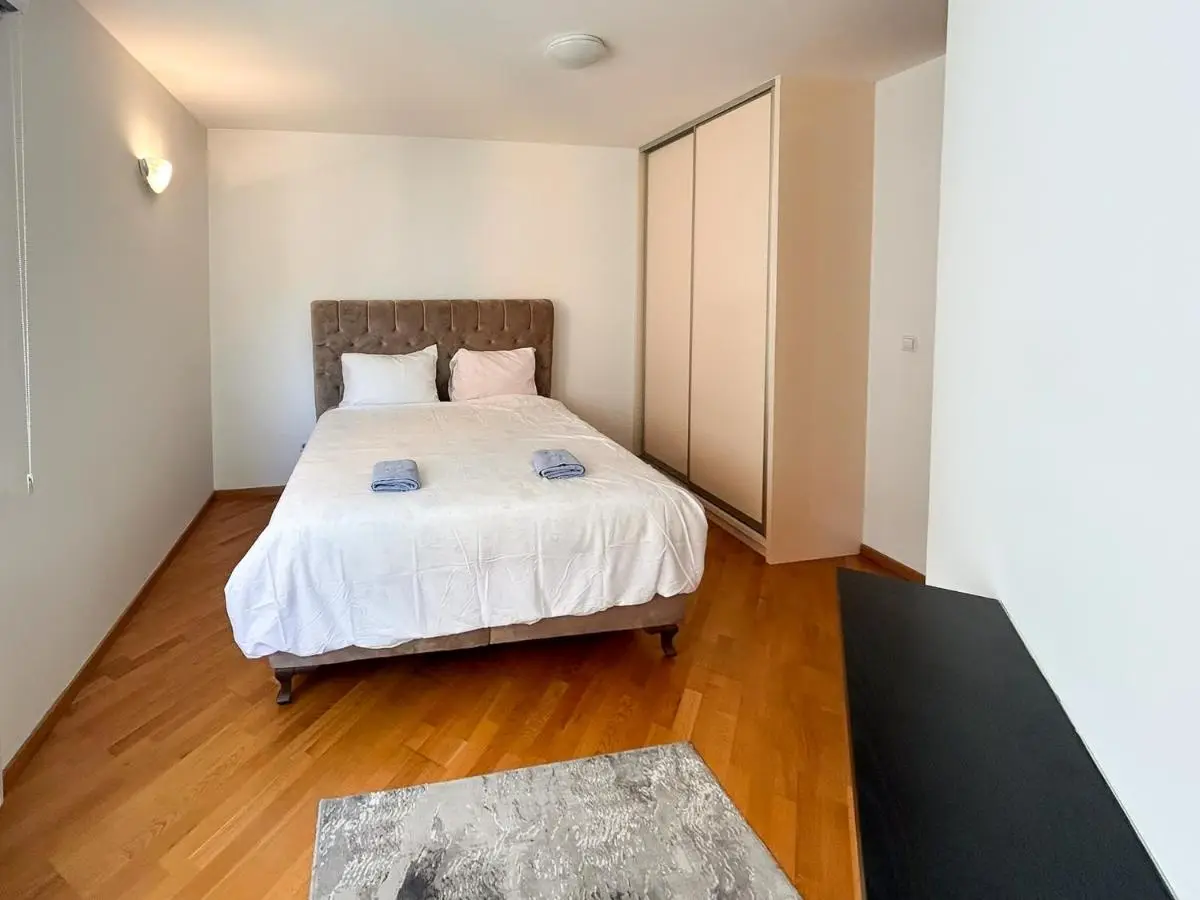 Aylin Apartman
