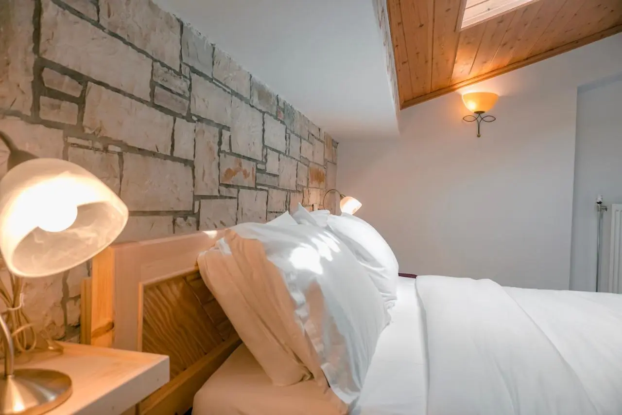 Hotel Argjiro