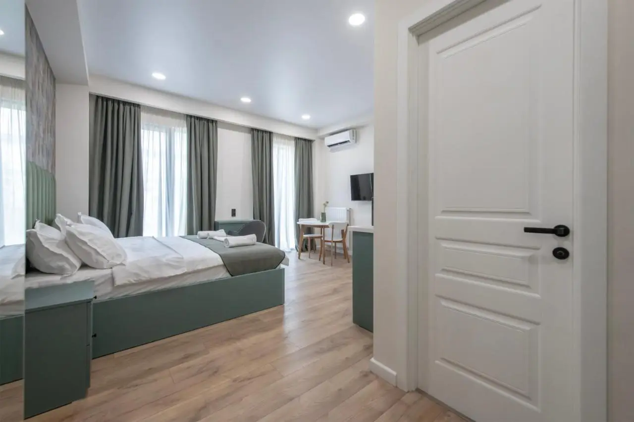 M&N Hotel