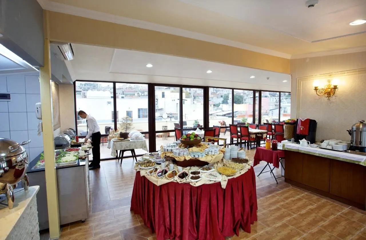 Amber Hotel & Spa