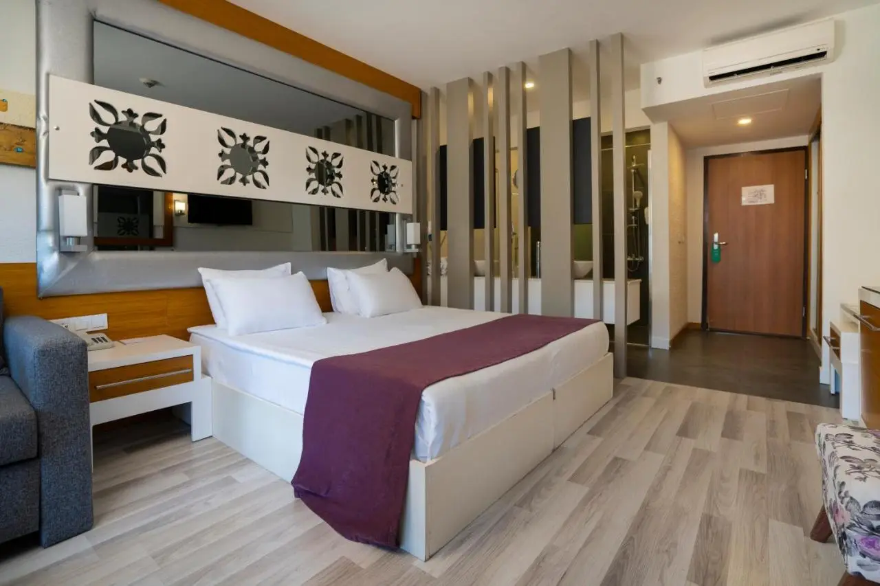 Flora Garden Beach Hotel - Adults Only 16 Plus - Couples Concept