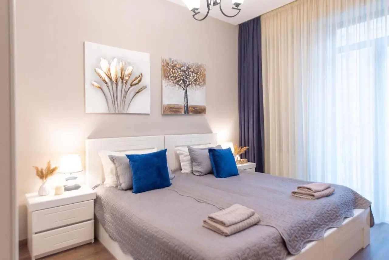 GG Home - new, cozy 2 bedroom apartment on 16th floor