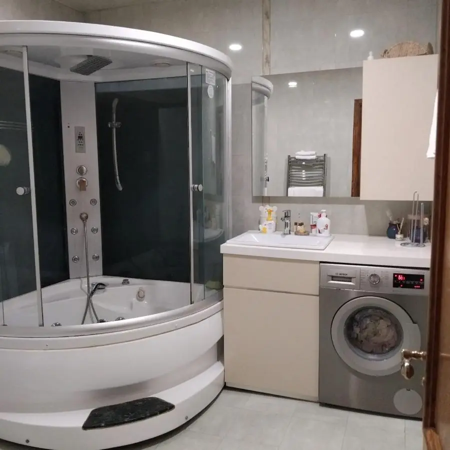 Apartment near to 28 May Metro station
