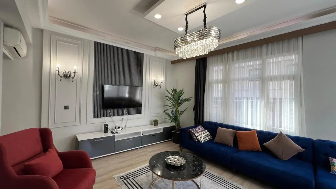 Taksim Square Luxury 4BR Next to Hotels Perfect for Families & Groups