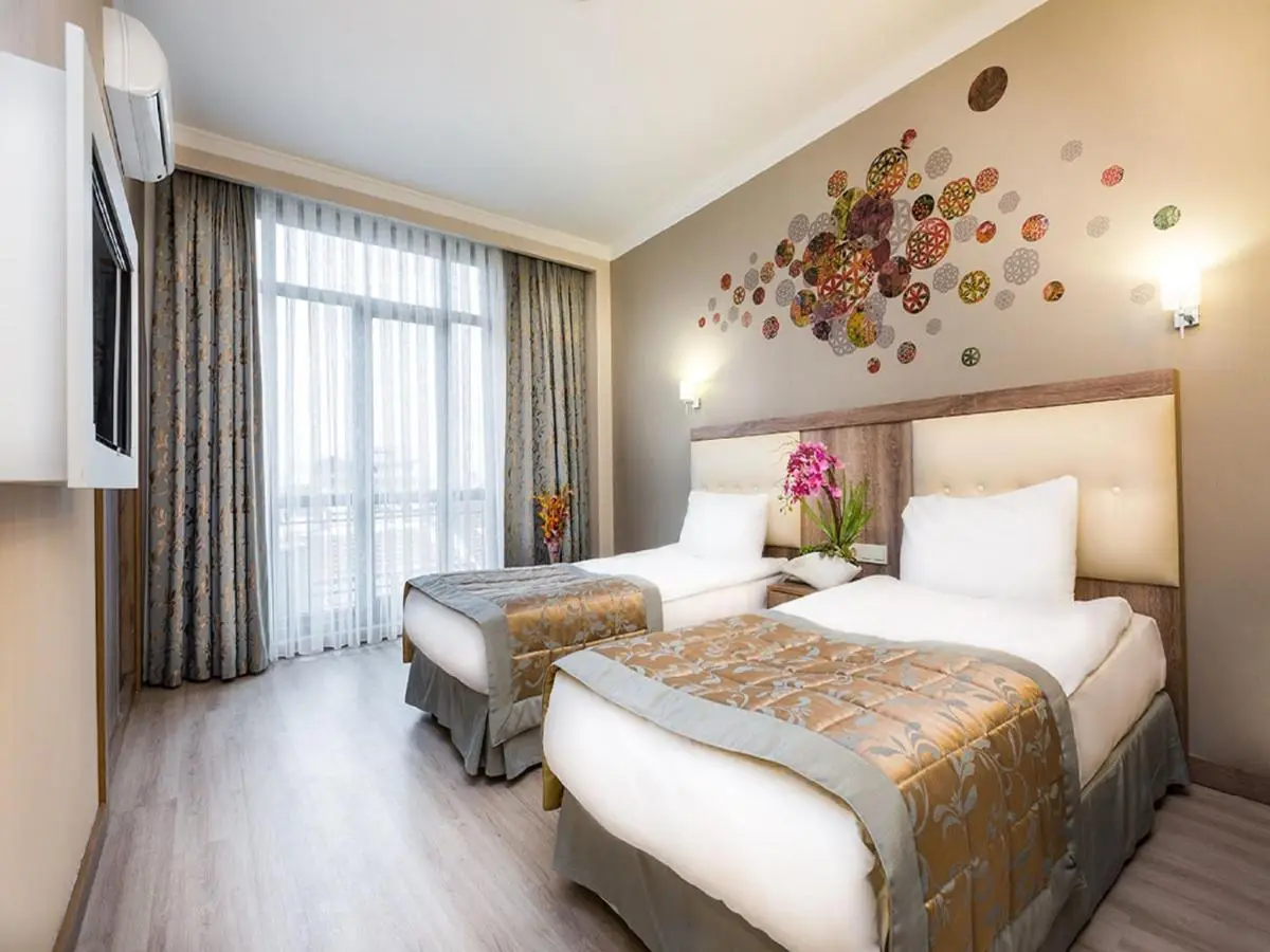 Fatih Hotel Corner