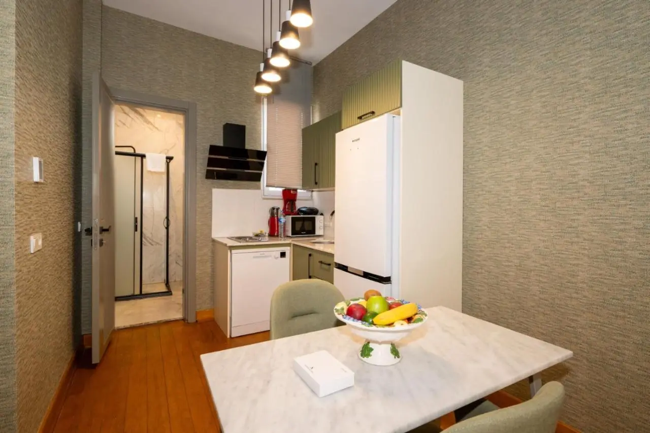 Monev Suites Hotel
