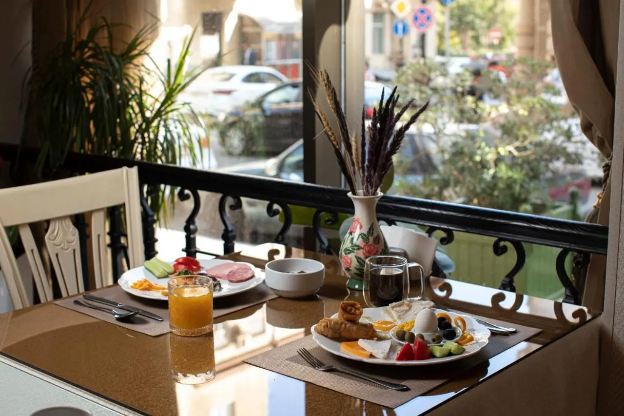 Sapphire Inn Hotel
