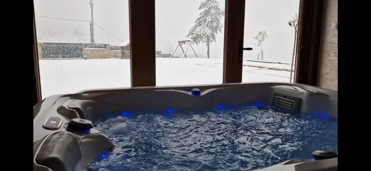 Villa, Vikendica - Sunny Hill - jacuzzi, sauna