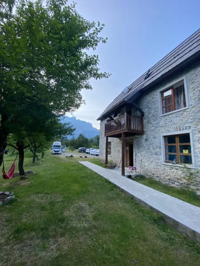 Rupa Guest House