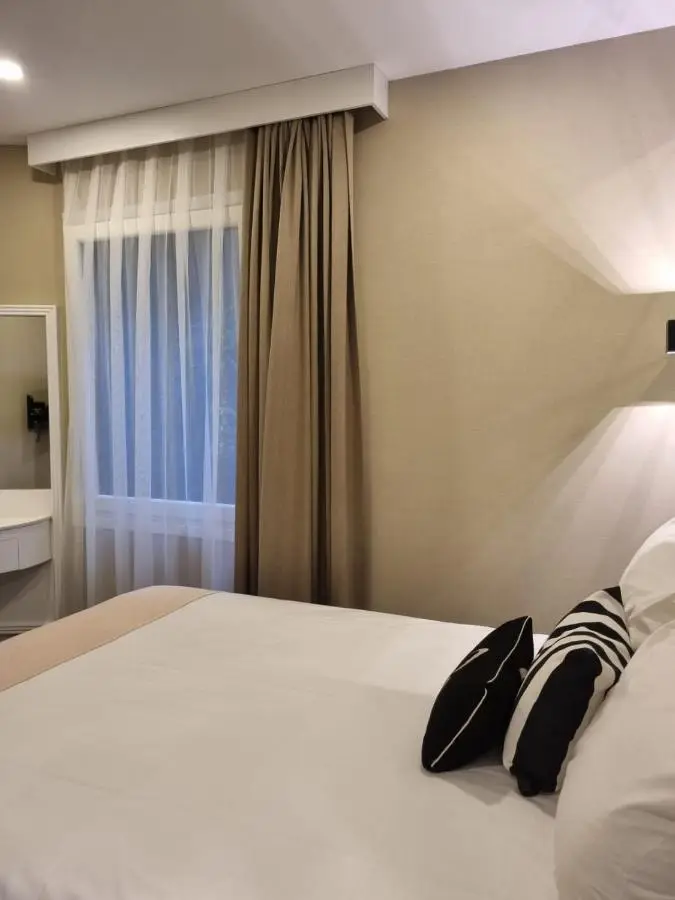 Mia Berre Hotels