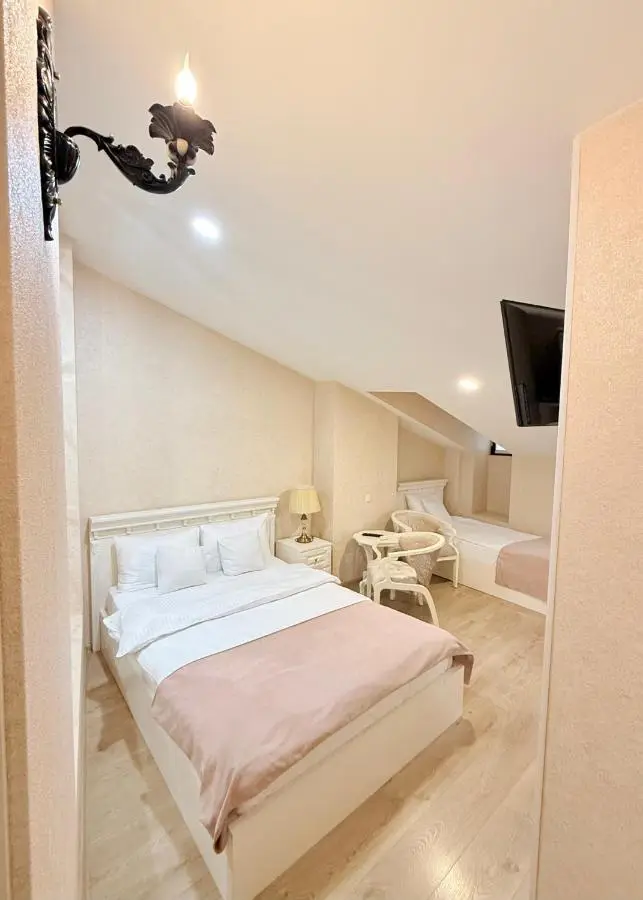 Arts Hotel by Square