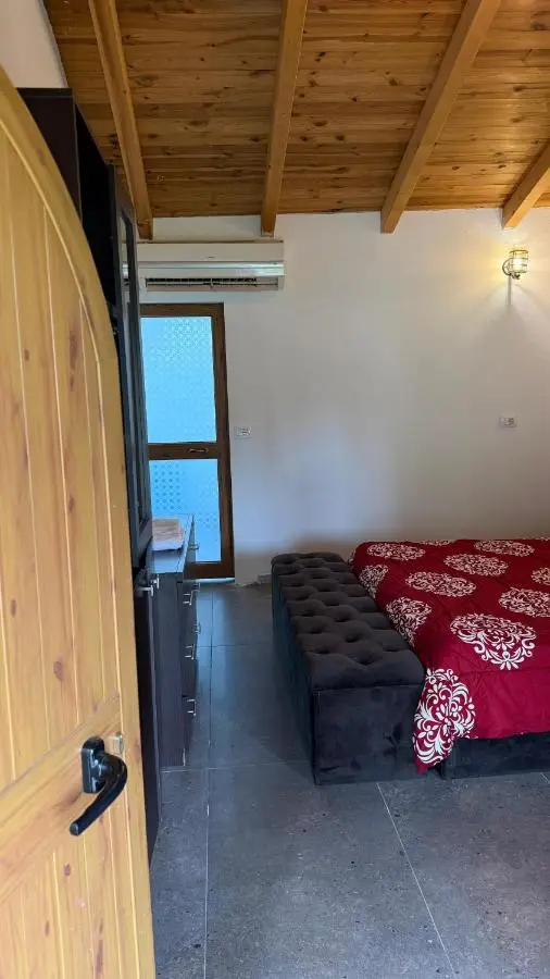 Windmill Shkodra Gesthouse Camping & Grill