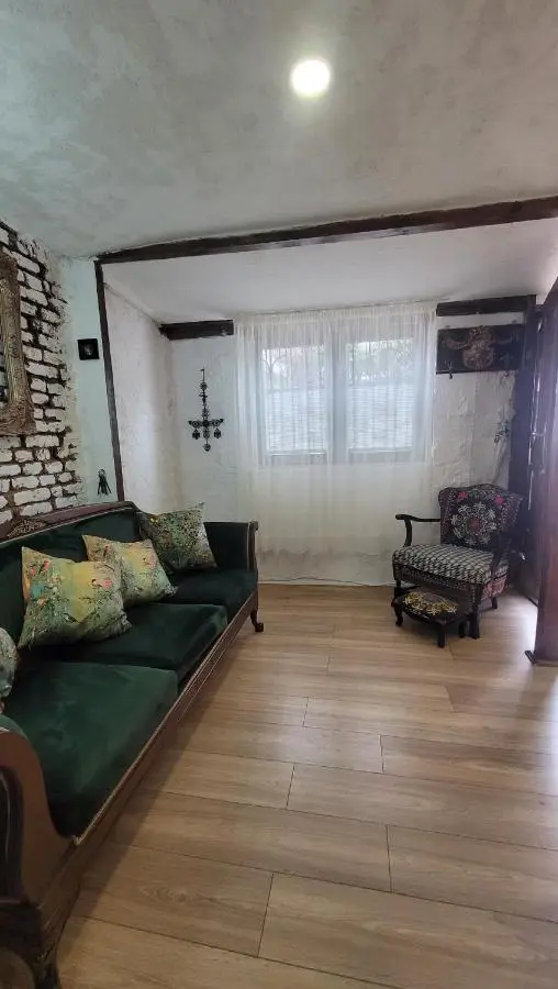 Cozy Vintage Brick Apartment