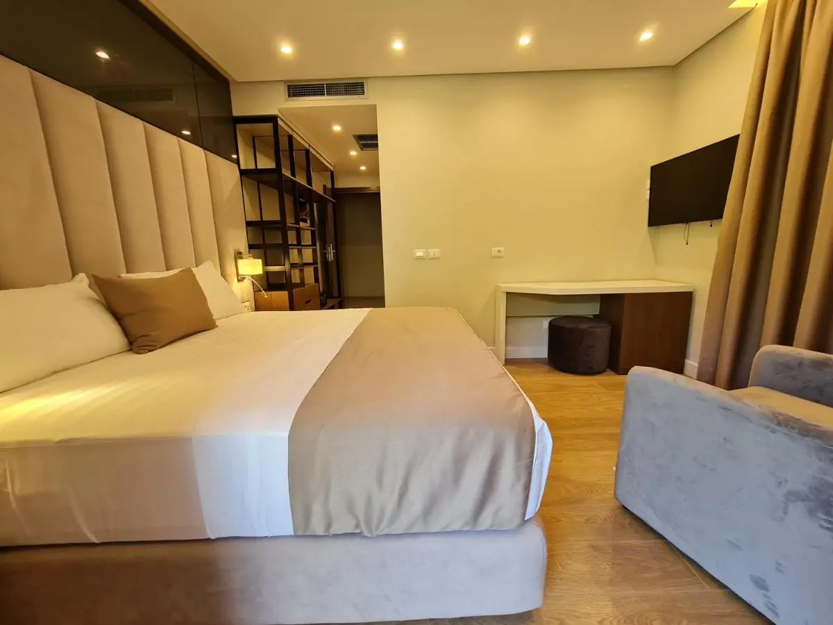 Hotel Aross