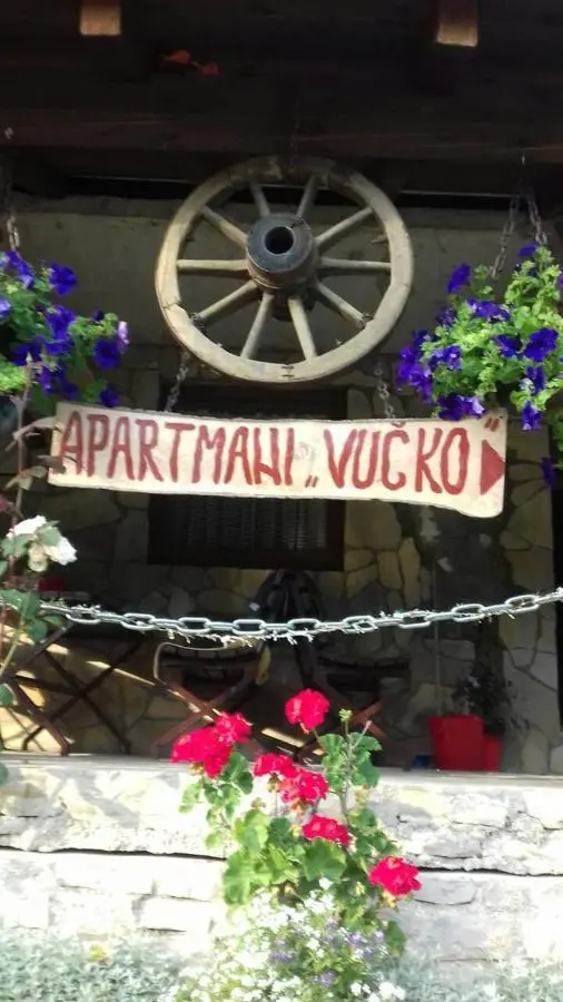Apartments Vučko Vlašić