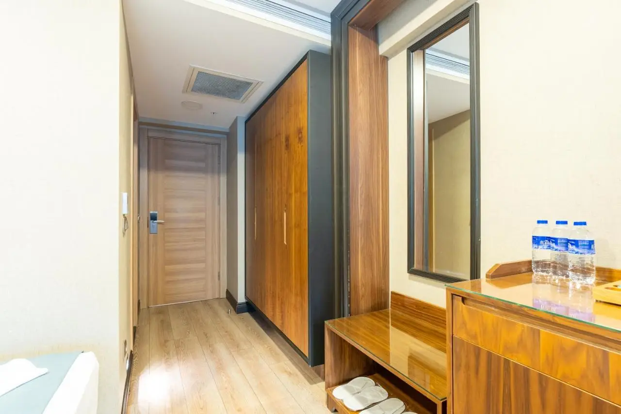 Valens Hotel Downtown