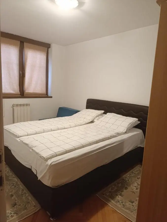 Centar SA with free garage parking