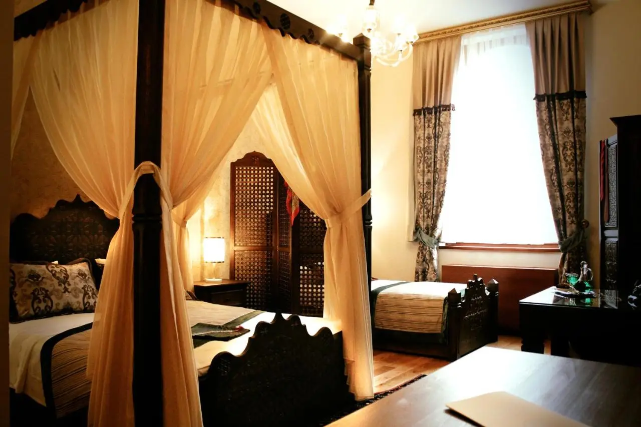 İsa Begov Hamam Hotel