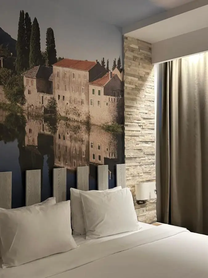 Hotel Nar