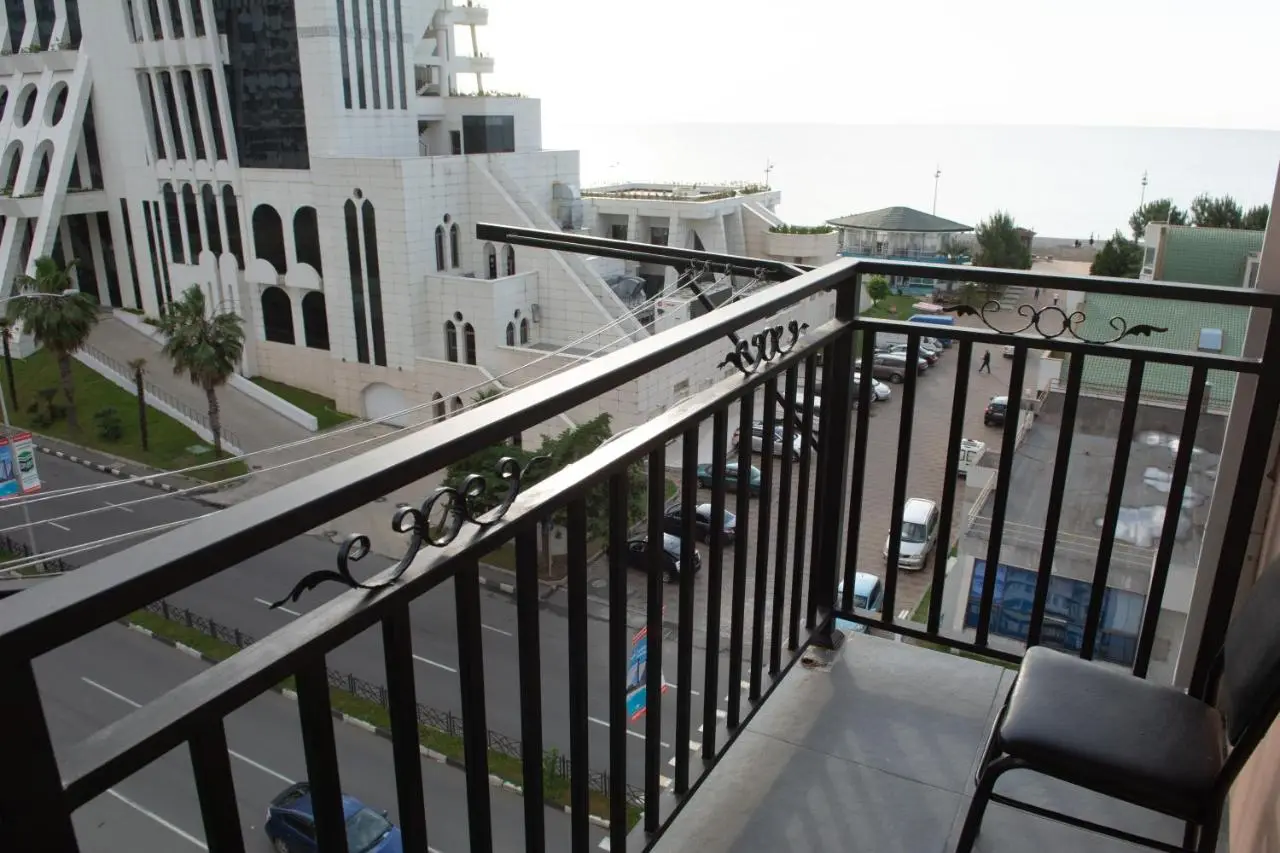 Apartment with sea view