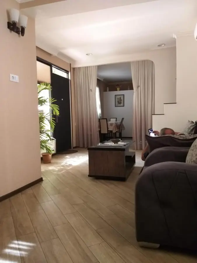 Lasha Apartment