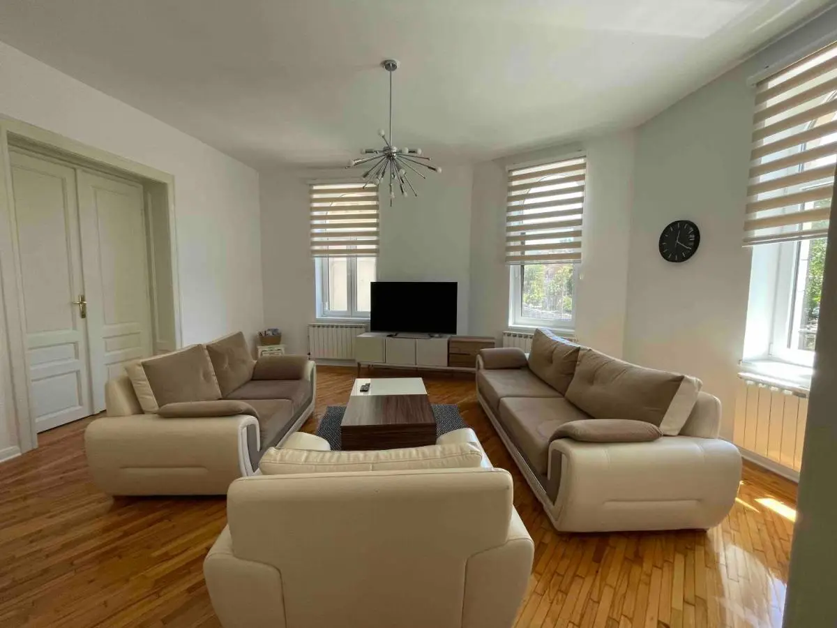 Latin Bridge Residence