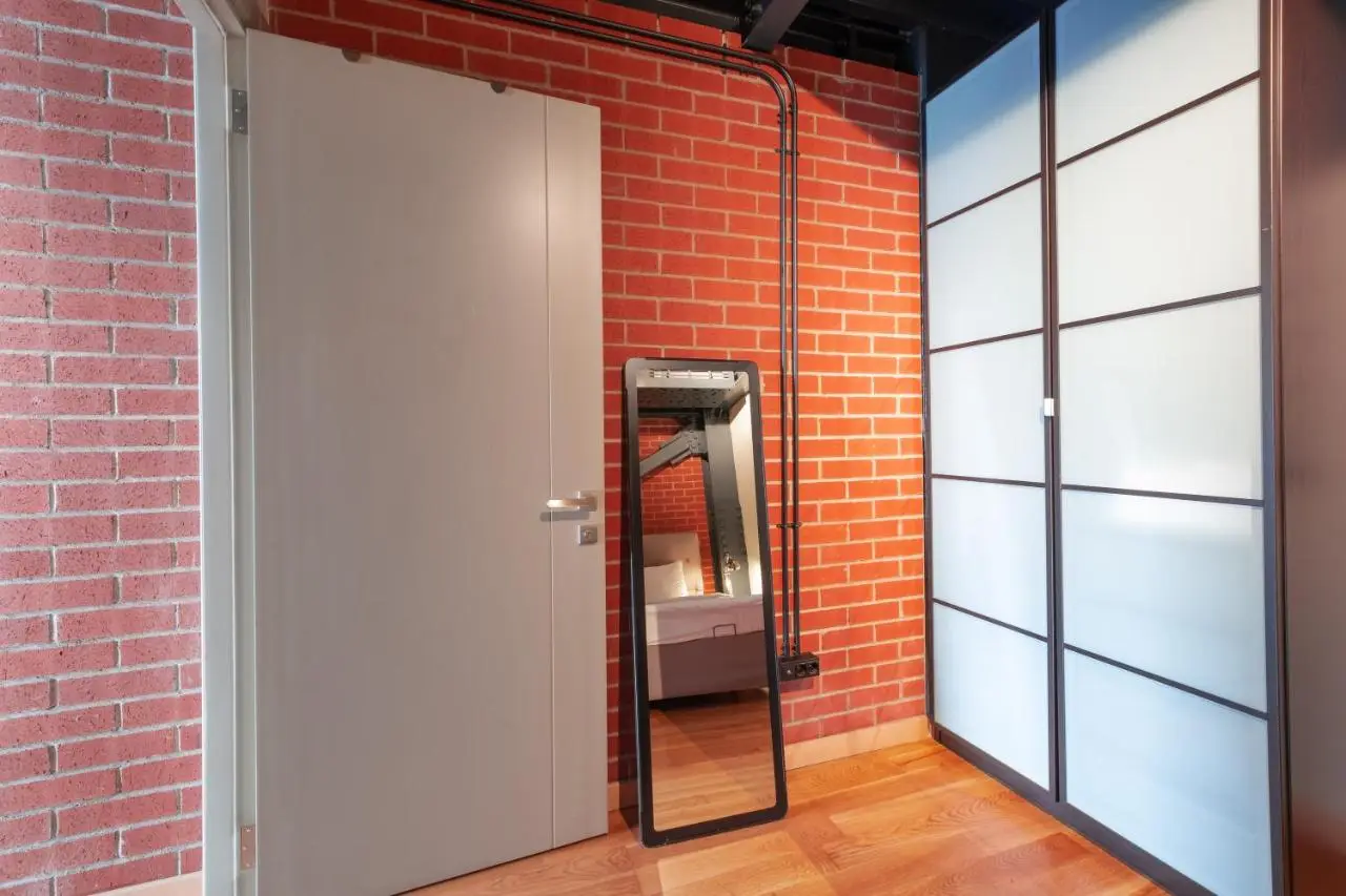 Homie Suites - ''Loft 27'' Urban Comfort Suites in the Heart of Cihangir