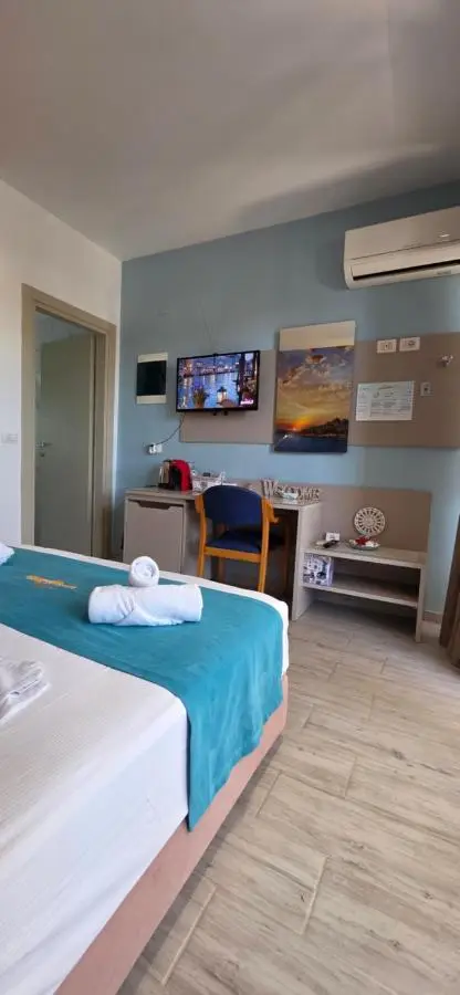 Suncoast Rooms Saranda near Port & Beach