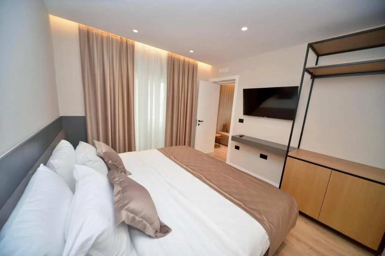 LuxLoft