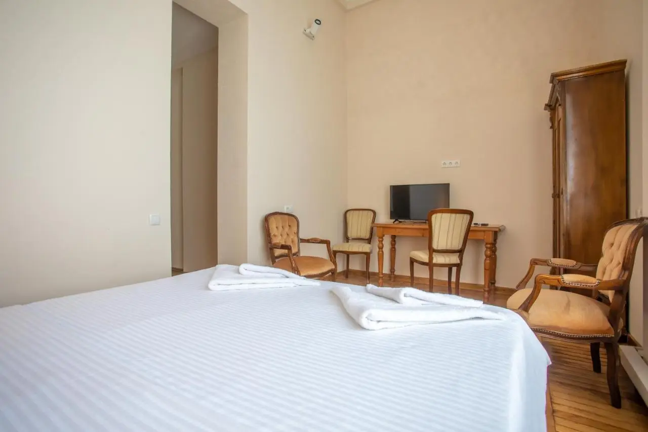 HOTEL VENETO